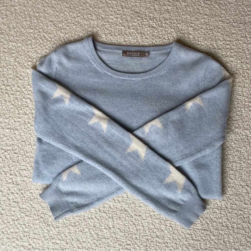 Light Blue Brodie Cashmere Sweater